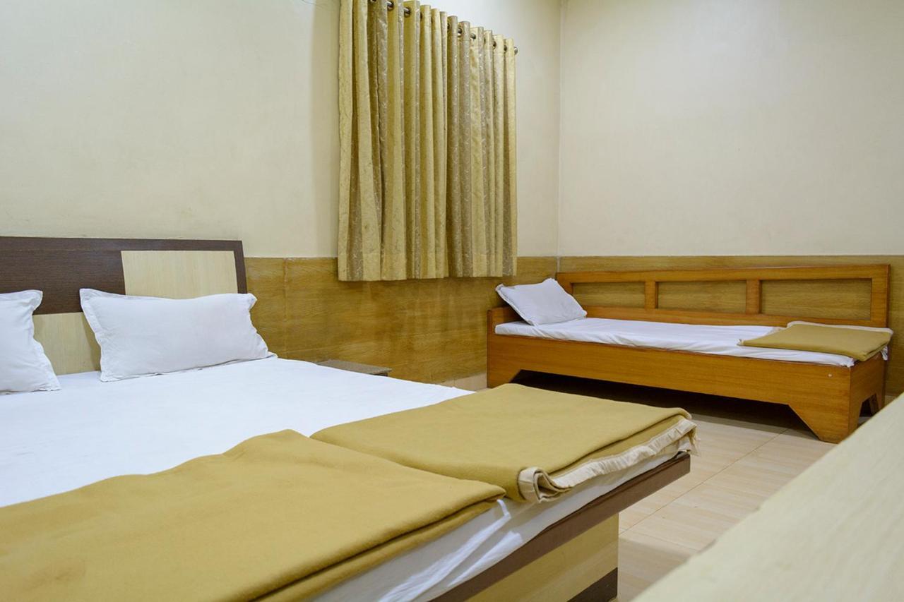 Hotel Mukesh Residency بونة المظهر الخارجي الصورة